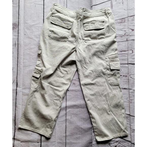 Kim Rogers Cargo Capri Back Flap Pockets Women's size 6 Light Beige Pants - Picture 9 of 10